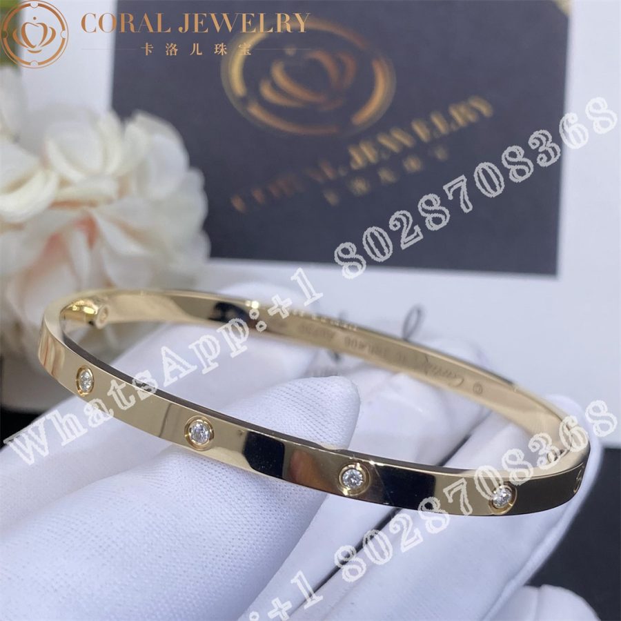 Cartier Love Bracelet, Small Model, 10 Diamonds Yellow Gold Ref. B6047817 - Image 4