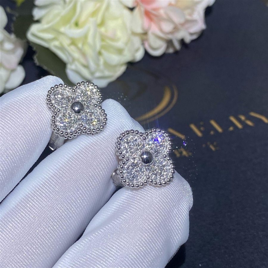 Van Cleef & Arpels Vintage Alhambra Earrings White Gold, Diamond VCARA44600