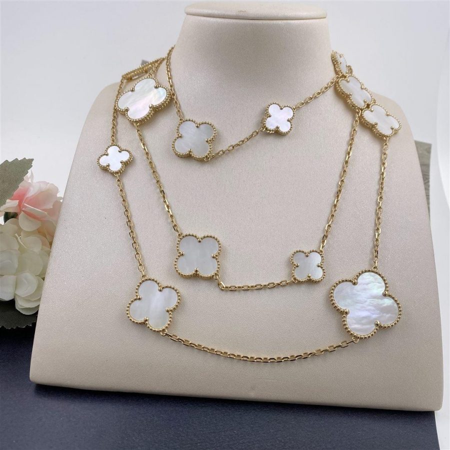 Van Cleef & Arpels Magic Alhambra Long Necklace, 16 Motifs Yellow Gold, Mother-of-pearl VCARD79300