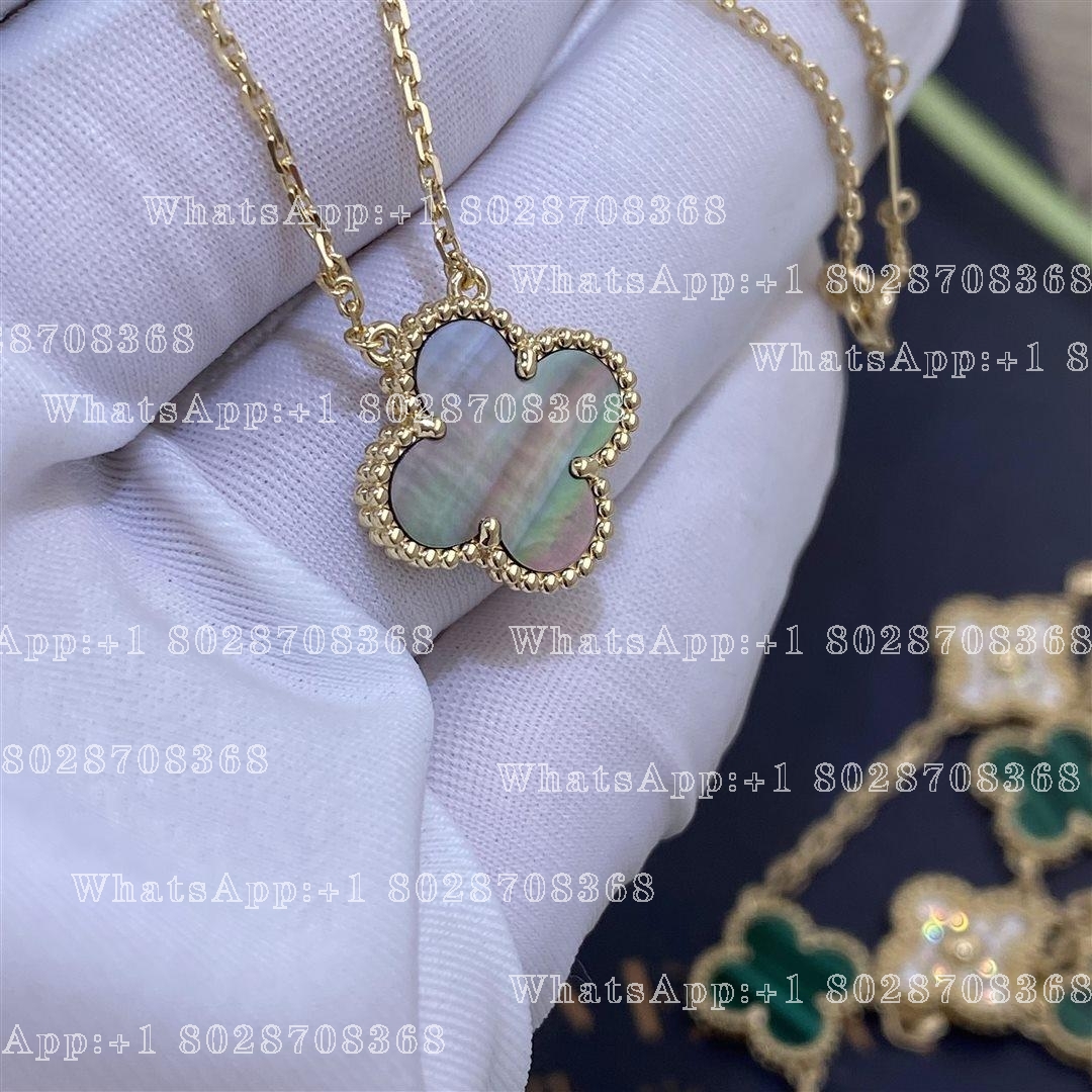 Van Cleef & Arpels Vintage Alhambra pendant Yellow gold, Mother-of-pearl VCARP4KK00