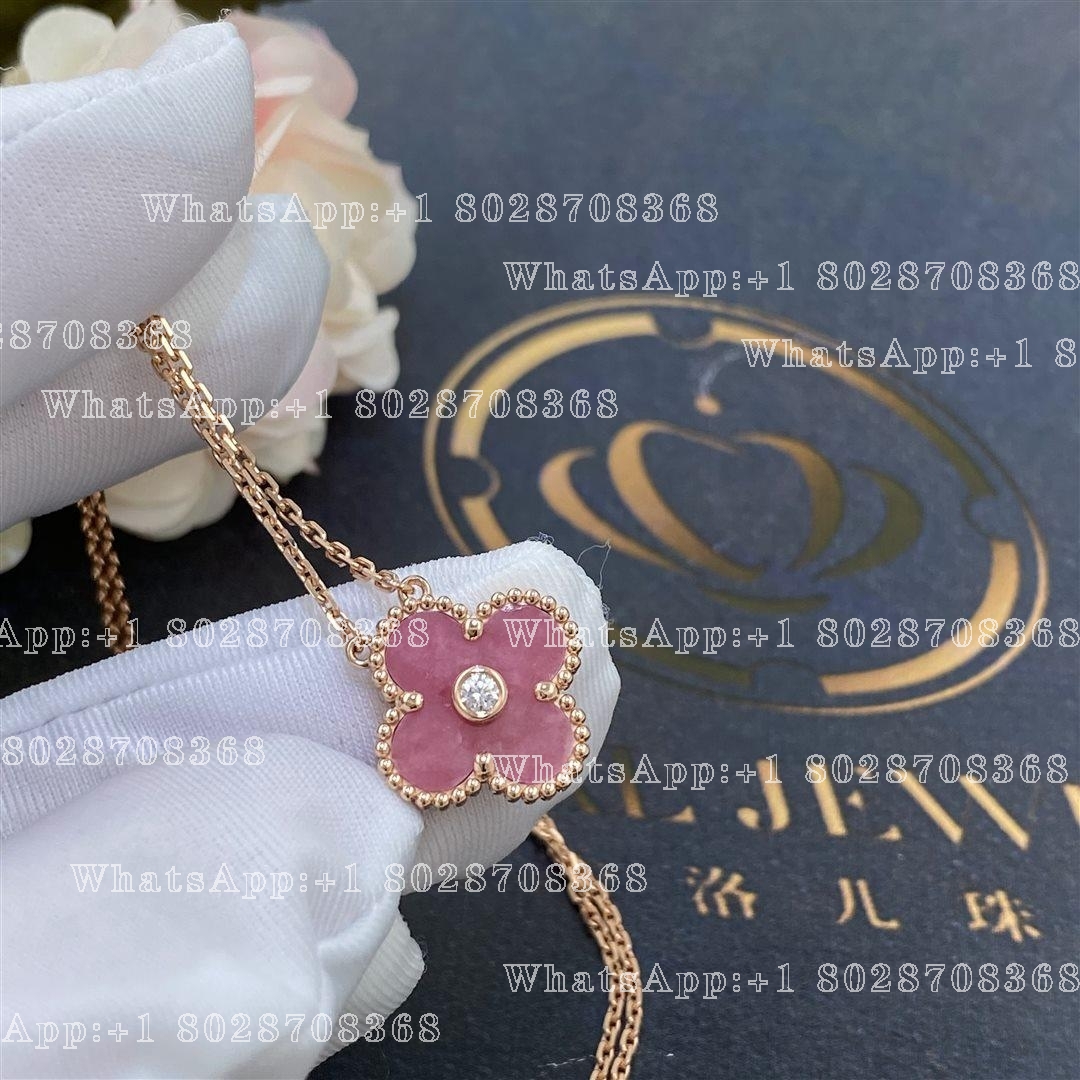 Van Cleef & Arpels Vintage Alhambra pendant Rose gold, Diamond, Rhodonite VCARP7TD00