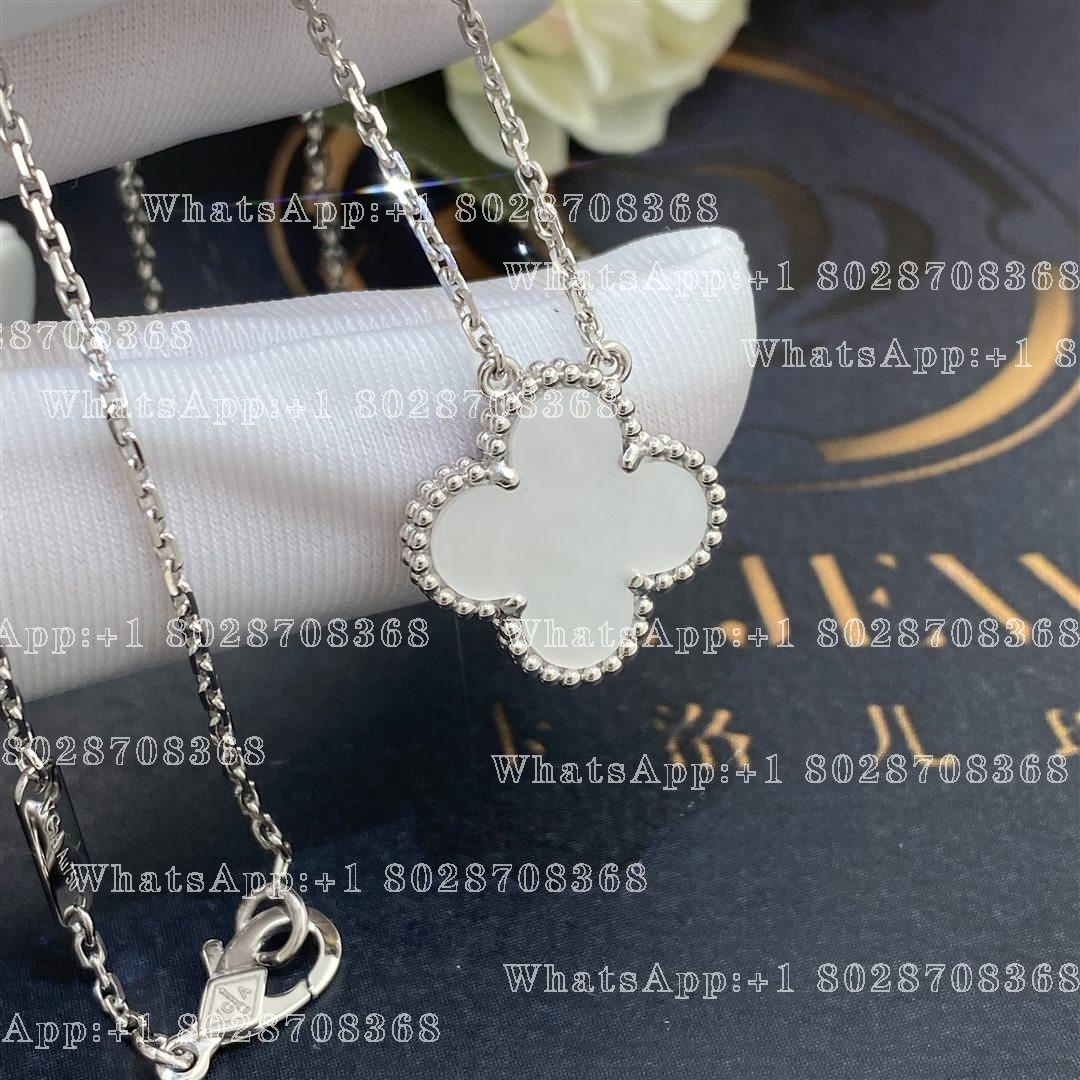 Van Cleef & Arpels Vintage Alhambra pendant White gold, Mother-of-pearl VCARF48700