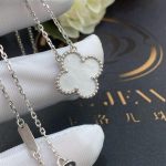 Van Cleef & Arpels Vintage Alhambra pendant White gold, Mother-of-pearl VCARF48700