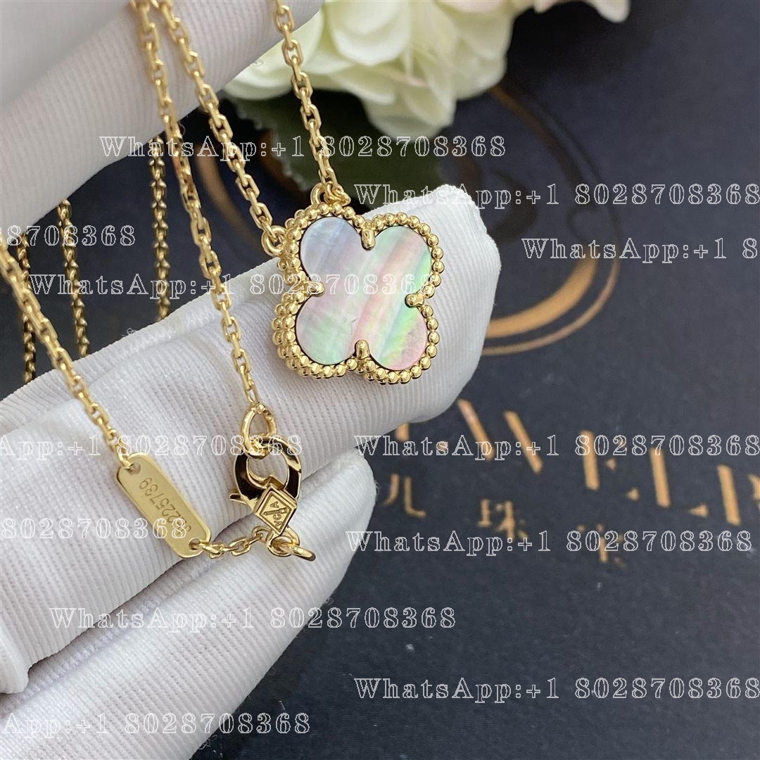 Van Cleef & Arpels Vintage Alhambra pendant Yellow gold, Mother-of-pearl VCARP4KK00