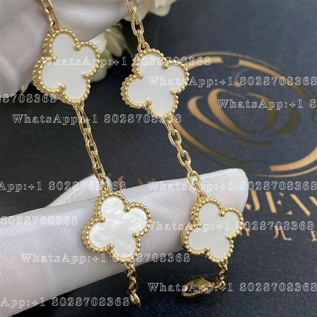 Van Cleef & Arpels Vintage Alhambra bracelet, 5 motifs Yellow gold, Mother-of-pearl VCARA41800