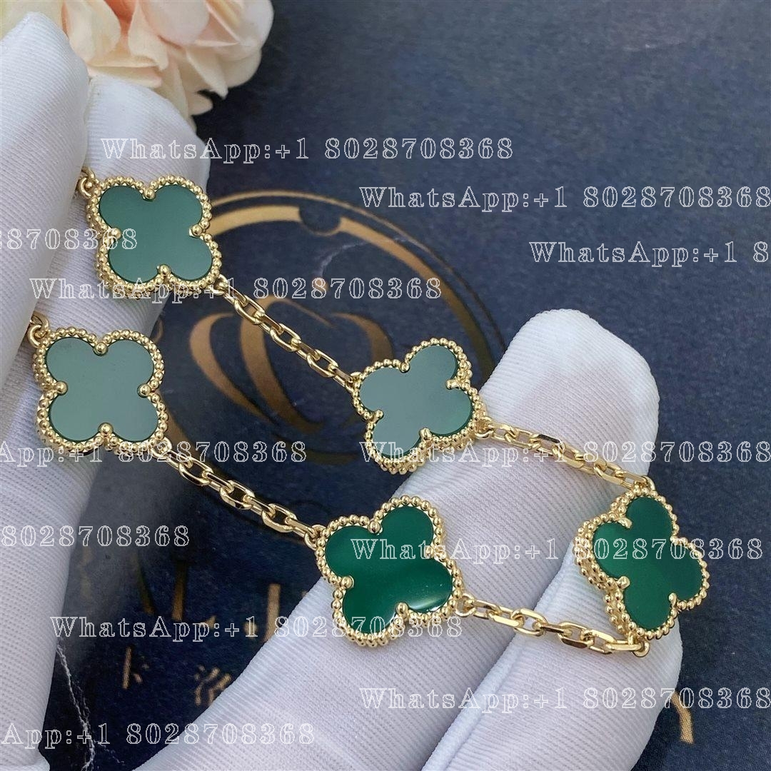 Van Cleef & Arpels Vintage Alhambra Chalcedony Yellow Gold Bracelet