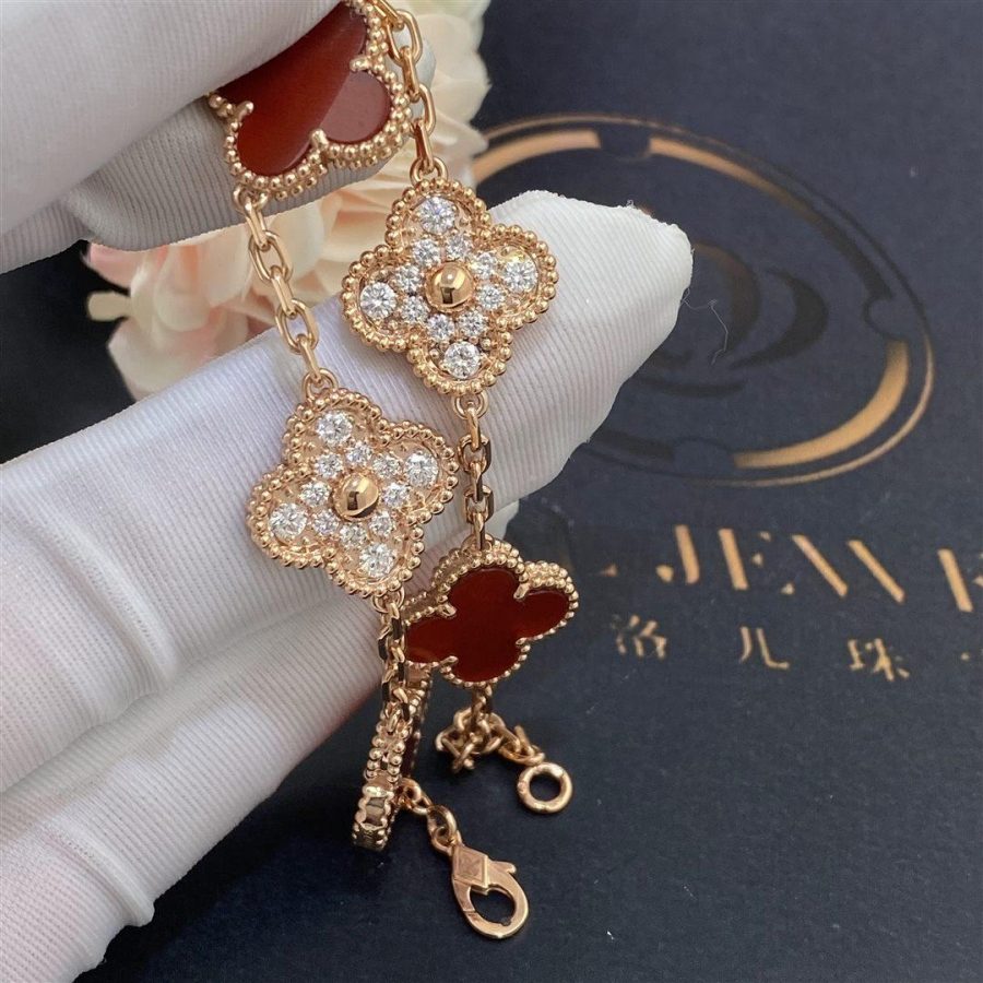 Van Cleef & Arpels Vintage Alhambra Limited Edition Diamond Carnelian Gold Bracelet