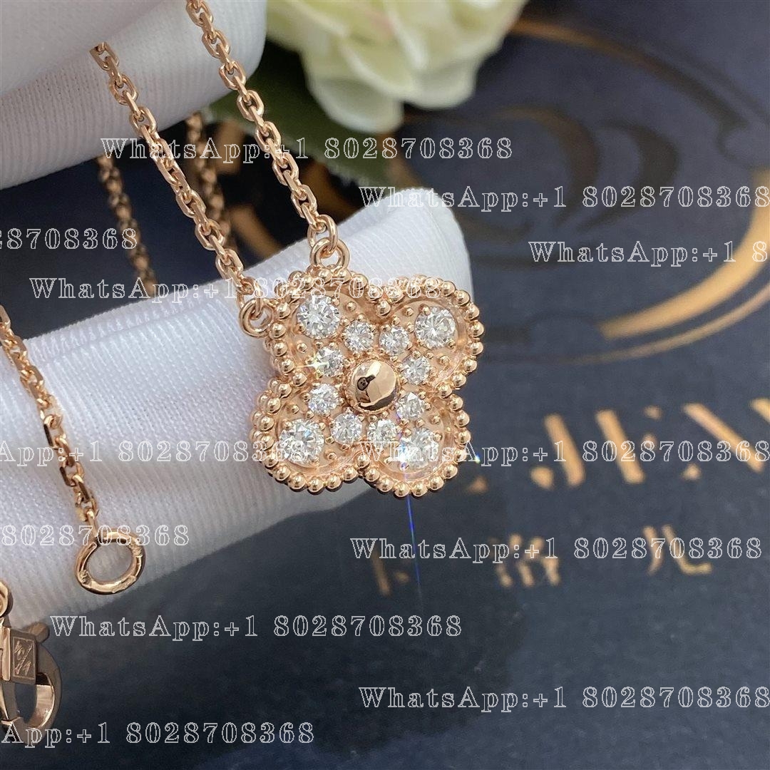 Van Cleef & Arpels Vintage Alhambra pendant Rose gold, Diamond VCARP2R300