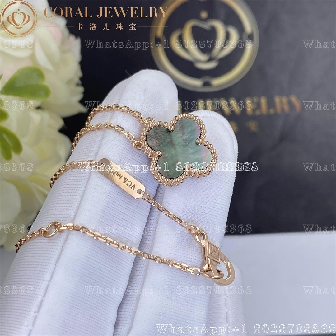 Van Cleef & Arpels Vintage Alhambra pendant Rose gold, Mother-of-pearl VCARP4KK00