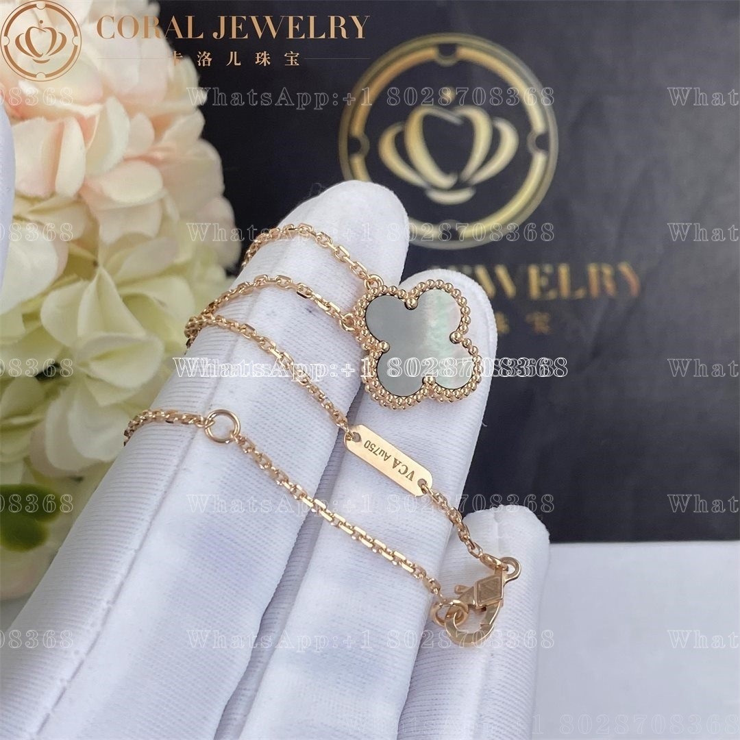 Van Cleef & Arpels Vintage Alhambra pendant Rose gold, Mother-of-pearl VCARP4KK00