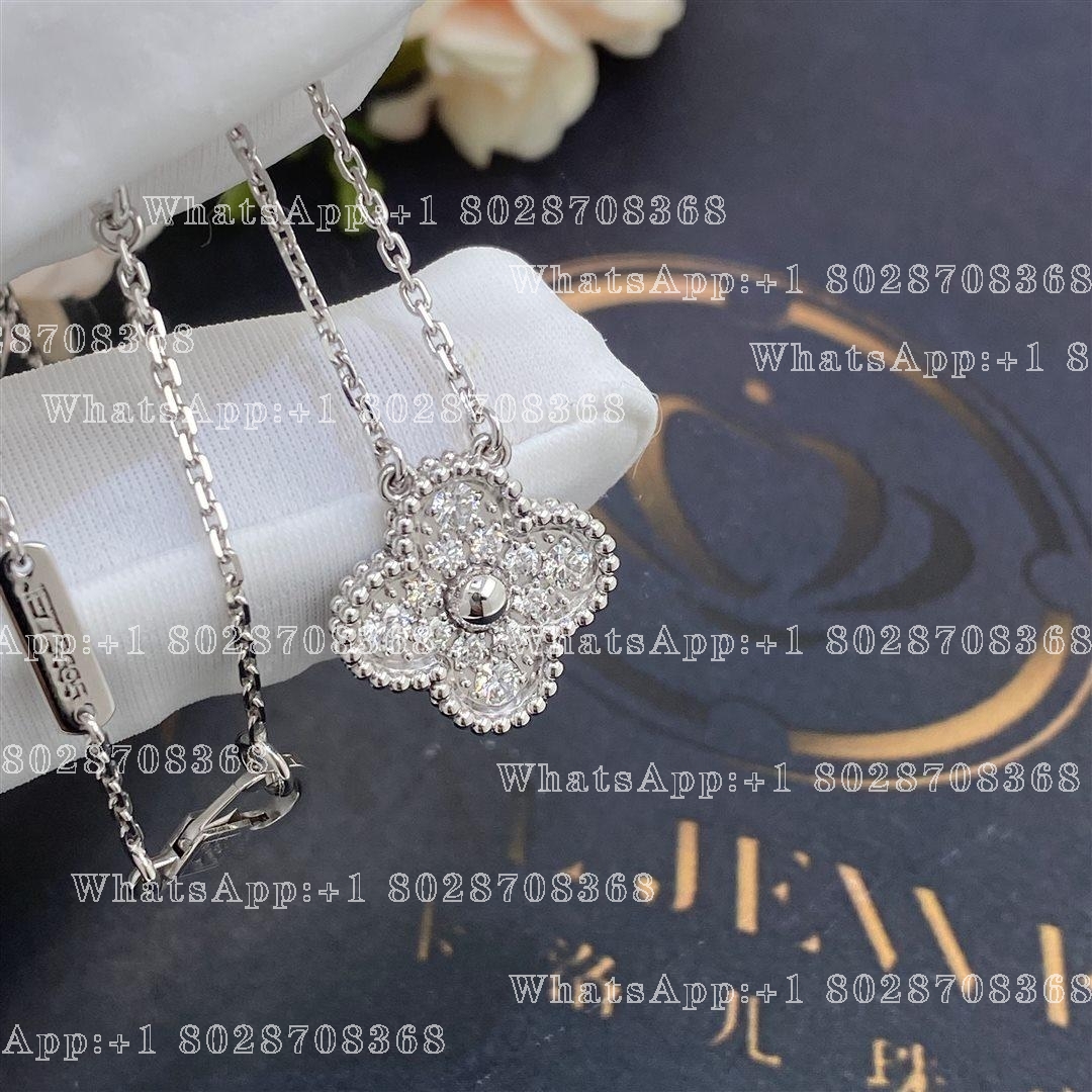 Van Cleef & Arpels Vintage Alhambra pendant White gold, Diamond VCARA46100
