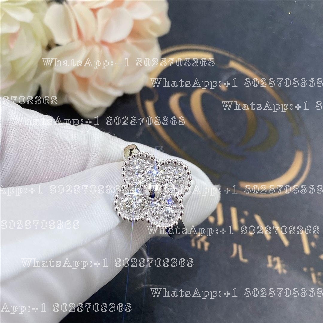 Van Cleef Arpels Vintage Alhambra ring White gold, Diamond VCARO26N00