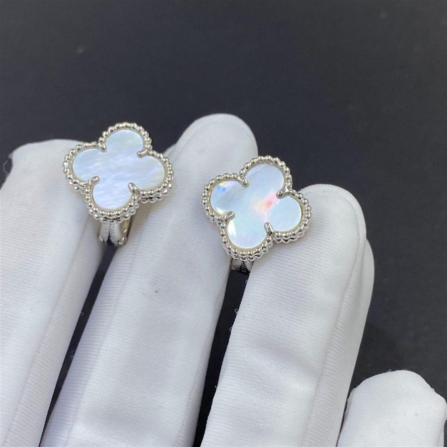 Van Cleef & Arpels Vintage Alhambra earrings White gold, Mother-of-pearl VCARF48600
