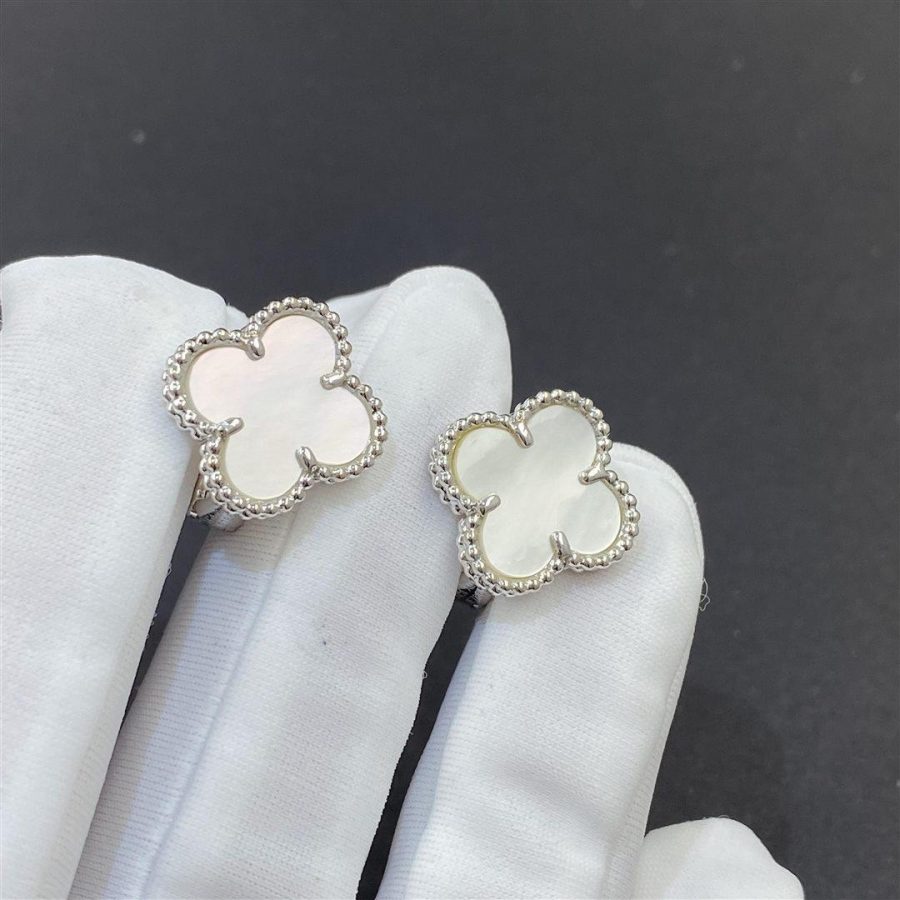 Van Cleef & Arpels Vintage Alhambra earrings White gold, Mother-of-pearl VCARF48600