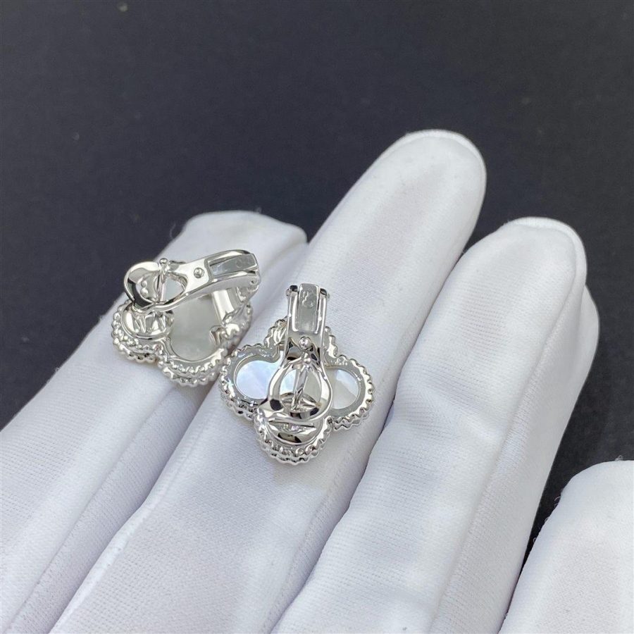 Van Cleef & Arpels Vintage Alhambra earrings White gold, Mother-of-pearl VCARF48600