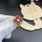 Van Cleef & Arpels Vintage Alhambra ring Yellow gold, Carnelian, Diamond VCARD40800