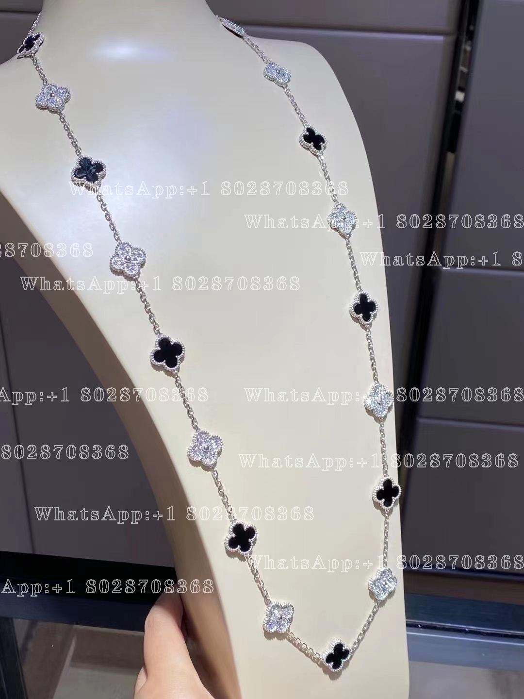 Van Cleef & Arpels Vintage Alhambra long necklace, 20 motifs White gold, Diamond, Onyx VCARP2R800