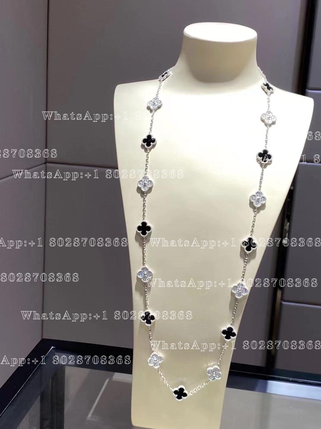 Van Cleef & Arpels Vintage Alhambra long necklace, 20 motifs White gold, Diamond, Onyx VCARP2R800