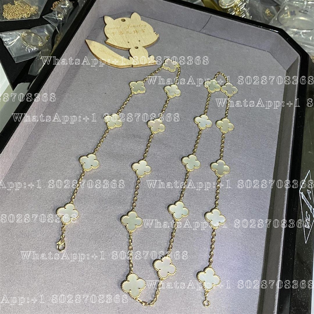 Van Cleef & Arpels Vintage Alhambra long necklace, 20 motifs Yellow gold, Mother-of-pearl VCARA42100