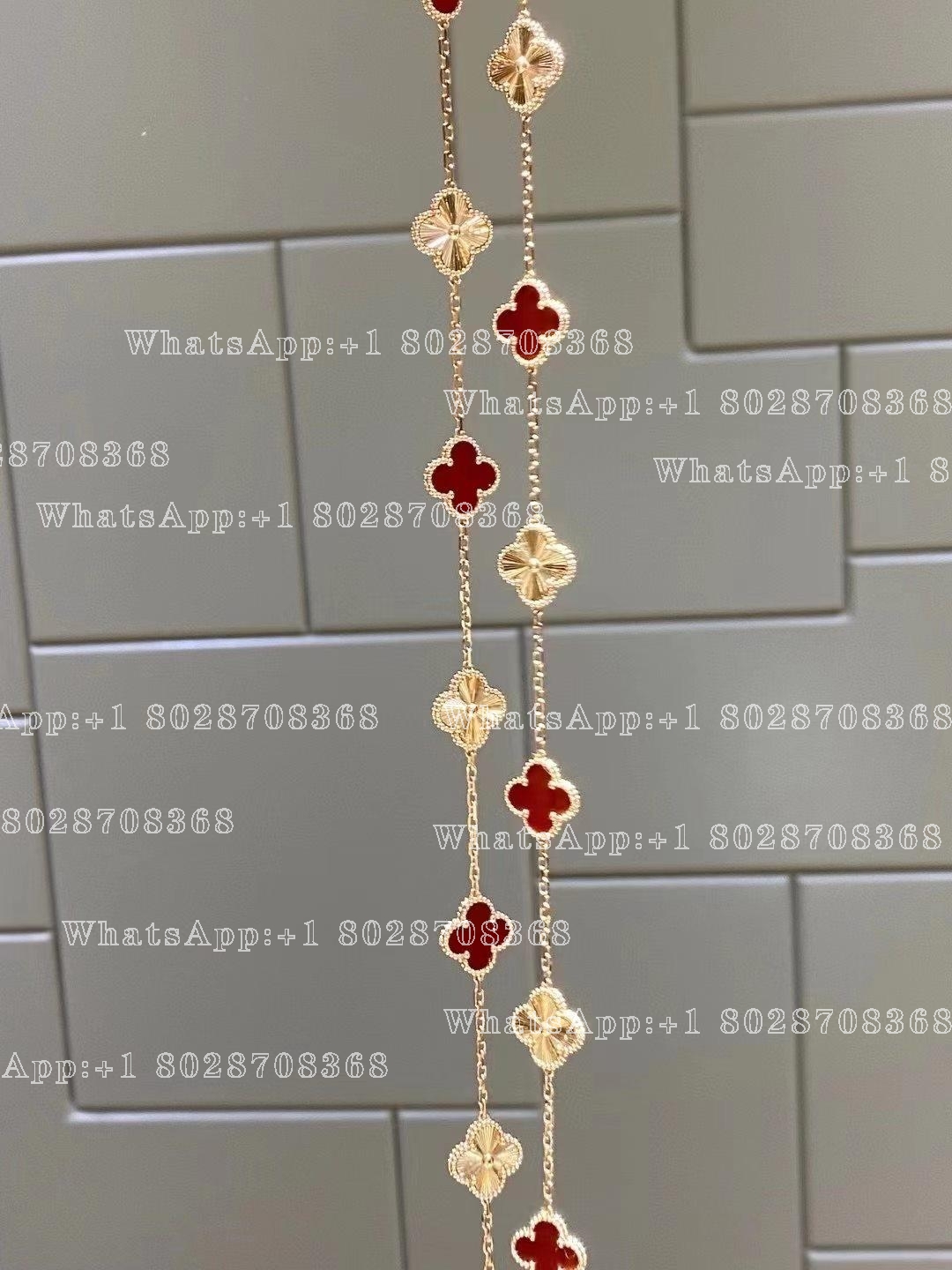 Van Cleef & Arpels Vintage Alhambra long necklace, 20 motifs Rose gold, Carnelian VCARP7RO00