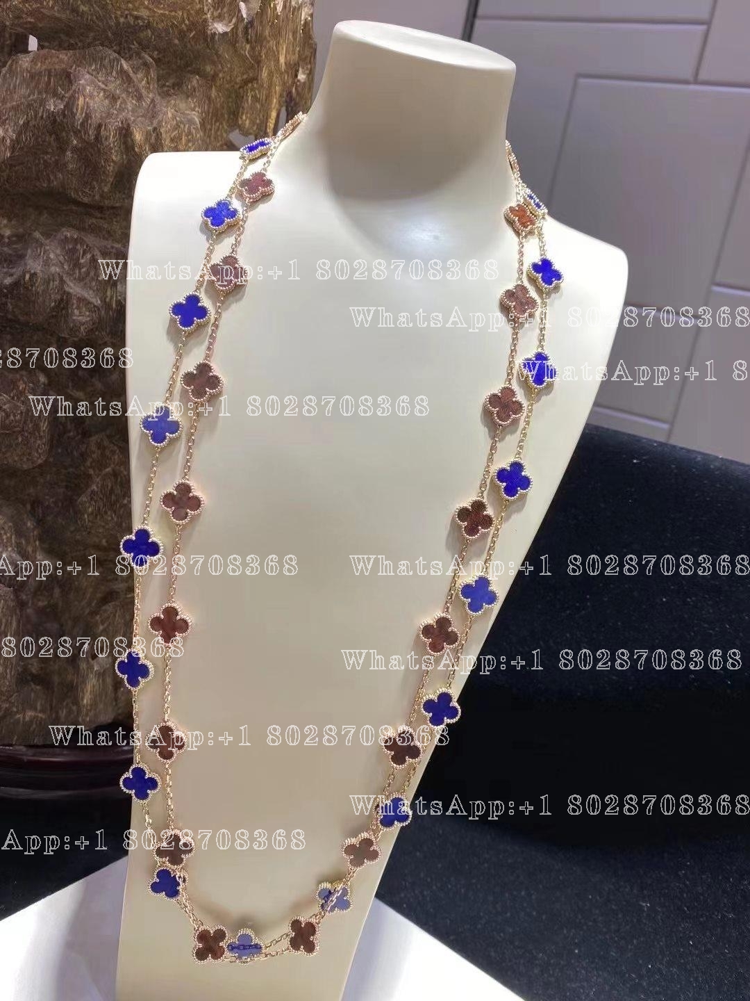 Van Cleef & Arpels Vintage Alhambra long necklace, 20 motifs Rose gold, Letterwood