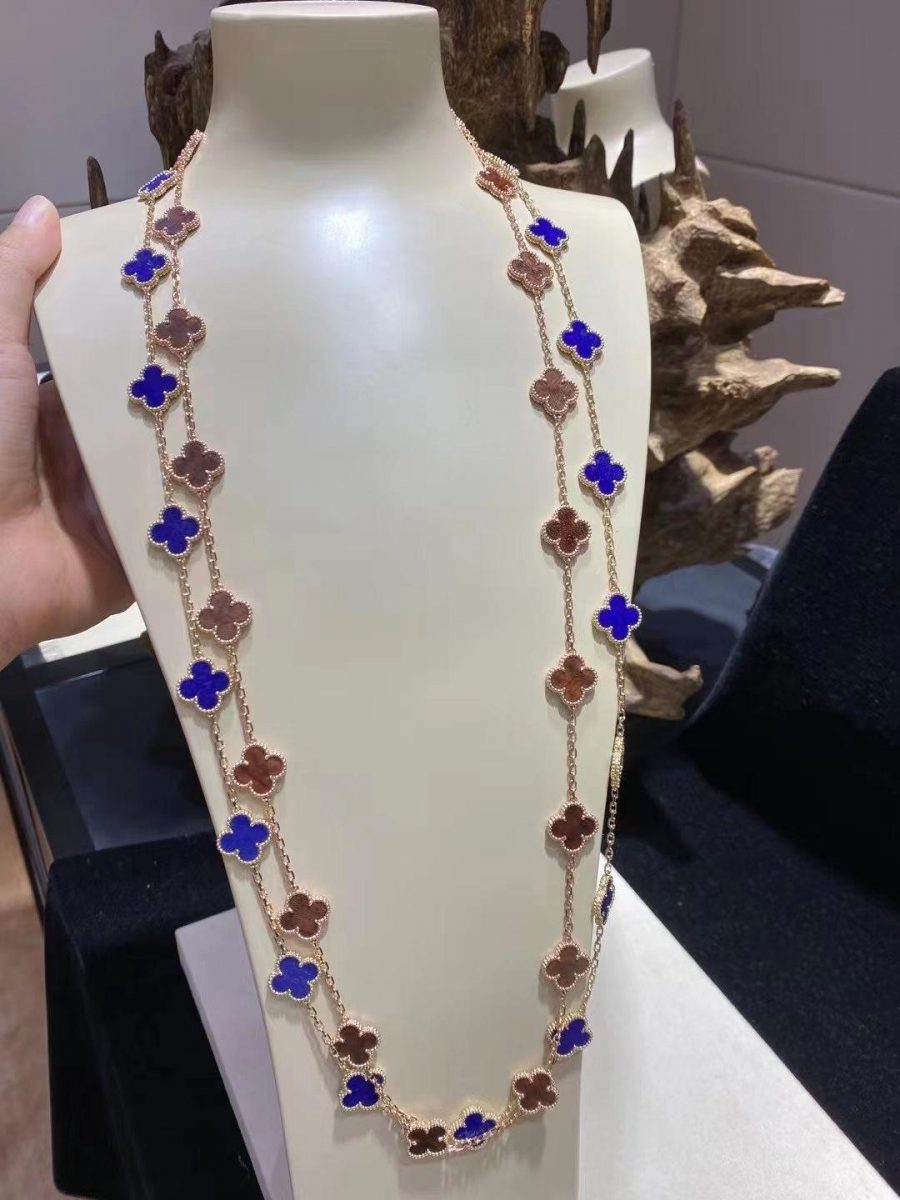 Van Cleef & Arpels Vintage Alhambra long necklace, 20 motifs Rose gold, Letterwood