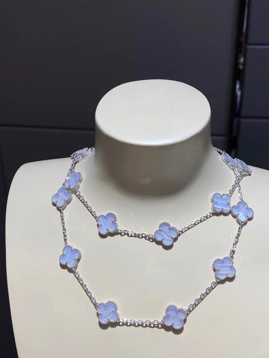Van Cleef & Arpels Vintage Alhambra long necklace, 20 motifs White gold, Chalcedony VCARD80900