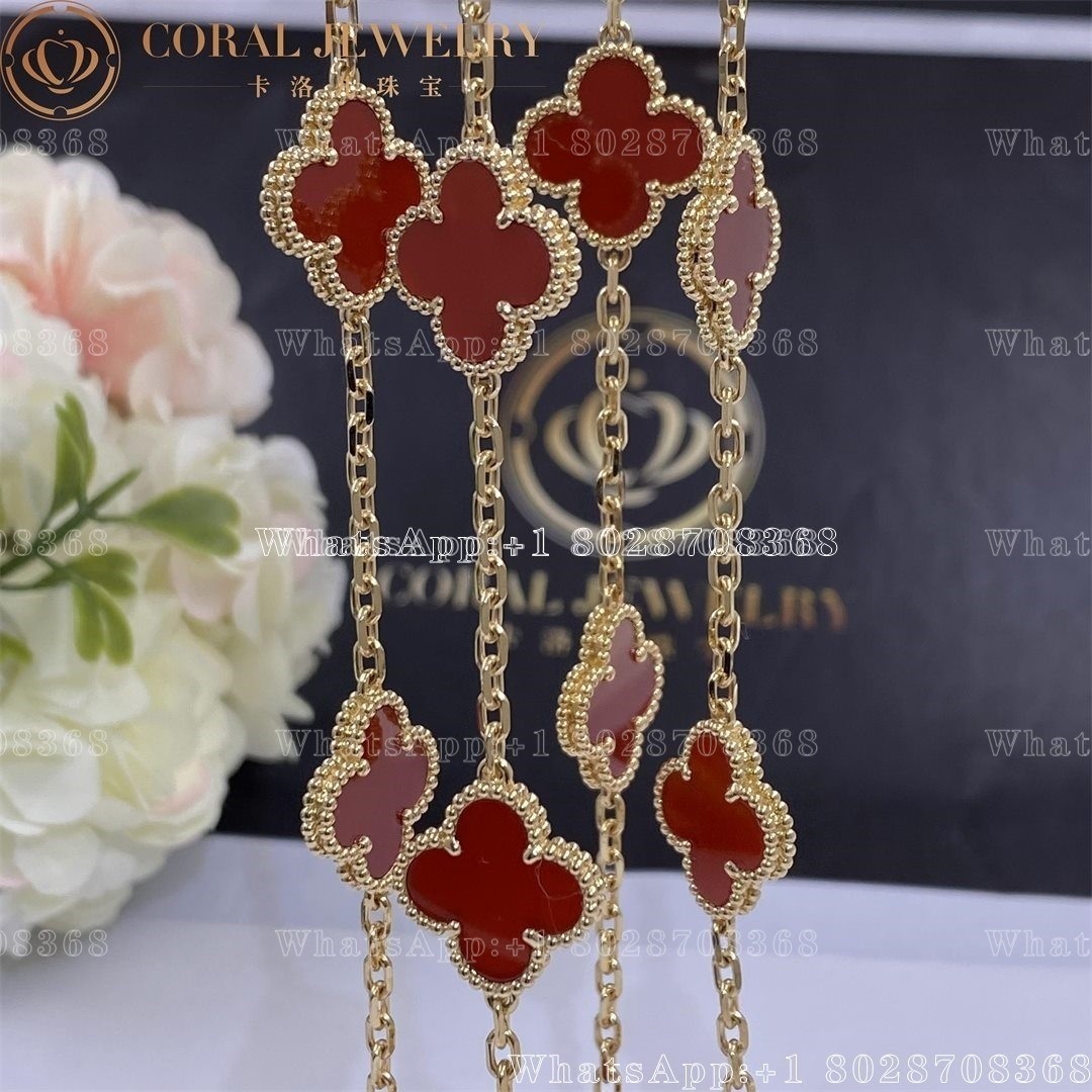 Van Cleef & Arpels Vintage Alhambra long necklace, 20 motifs Yellow gold, Carnelian VCARD39800