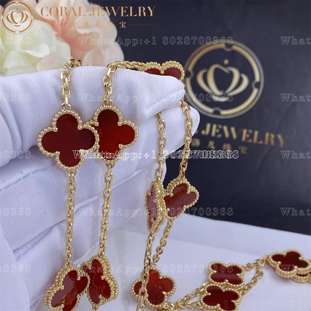 Van Cleef & Arpels Vintage Alhambra long necklace, 20 motifs Yellow gold, Carnelian VCARD39800