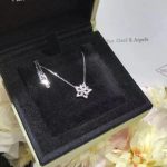 Van Cleef & Arpels Lotus openwork pendant mini model White gold, Diamond VCARP0ZW00
