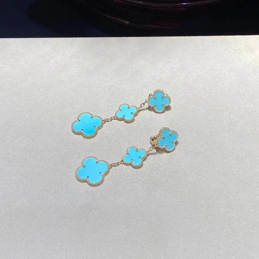Van Cleef & Arpels Magic Alhambra earrings, 3 motifs Yellow gold, Turquoise