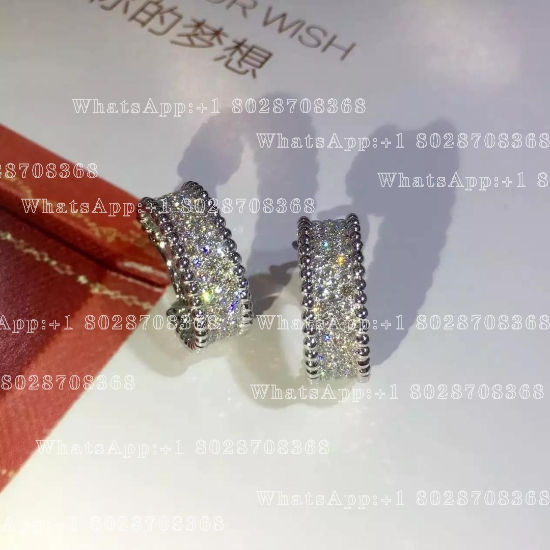 Van Cleef & Arpels Perlée Diamonds hoop earrings 3 rows, White gold, Diamond VCARO2IY00