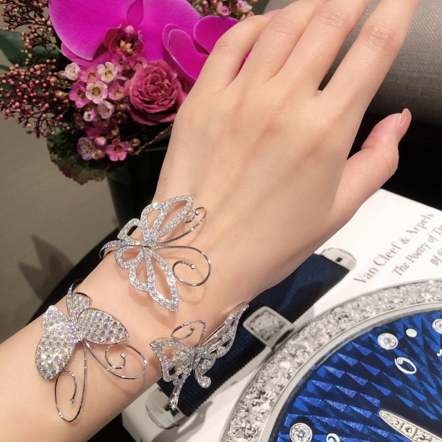 Van Cleef & Arpels Flying Butterfly Hinged Bangle Cuff Bracelet Set in 18K White Gold