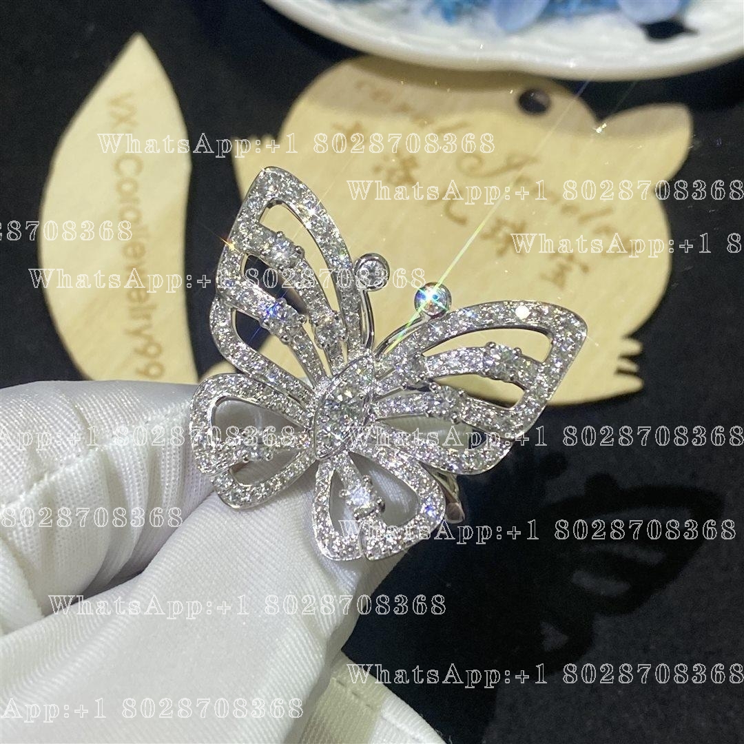 Van Cleef & Arpels Flying Butterfly Between the Finger ring White gold, Diamond VCARA13500