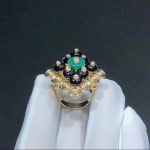Van Cleef & Arpels Bouton d'or ring Yellow gold, Chrysoprase, Diamond, Onyx VCARO9MW00