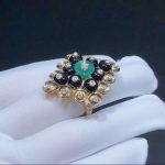 Van Cleef & Arpels Bouton d'or ring Yellow gold, Chrysoprase, Diamond, Onyx VCARO9MW00