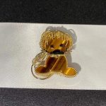 Van Cleef & Arpels Lucky Animals Lion clip Yellow gold, Onyx, Tiger Eye VCARP2AQ00