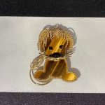 Van Cleef & Arpels Lucky Animals Lion clip Yellow gold, Onyx, Tiger Eye VCARP2AQ00