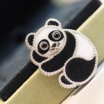 Van Cleef & Arpels Lucky Animals Panda clip White gold, Mother-of-pearl, Onyx VCARP5LI00