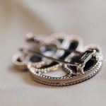 Van Cleef & Arpels Lucky Animals Panda clip White gold, Mother-of-pearl, Onyx VCARP5LI00
