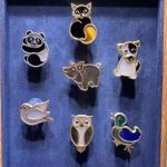 Van Cleef & Arpels Lucky Animals Rabbit Clip Rose gold, Mother-of-pearl, Obsidian, Onyx VCARP7UN00 - Image 6