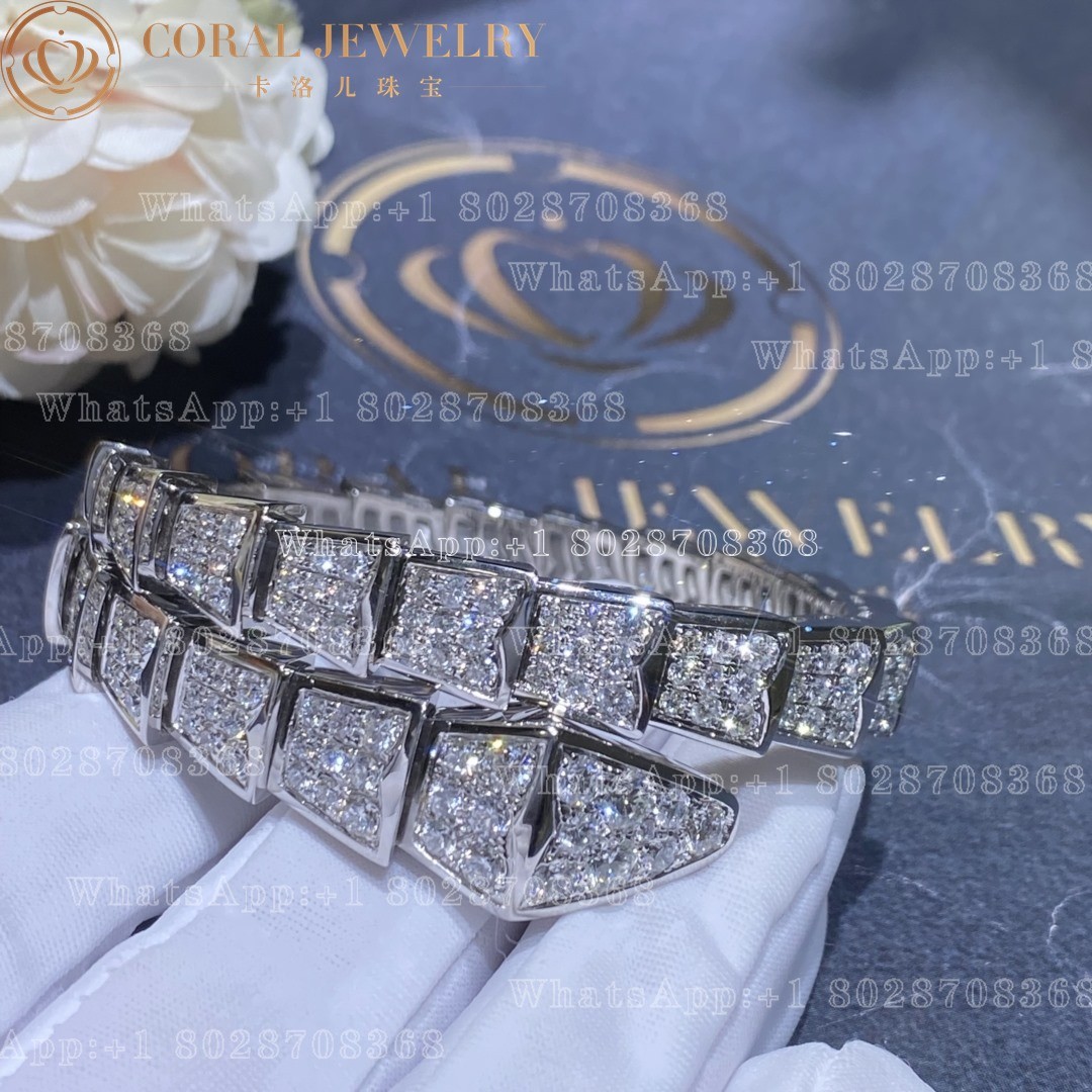 Bulgari Serpenti Viper one-coil bracelet in 18 kt white gold, set with full pavé diamonds Ref.: 345215