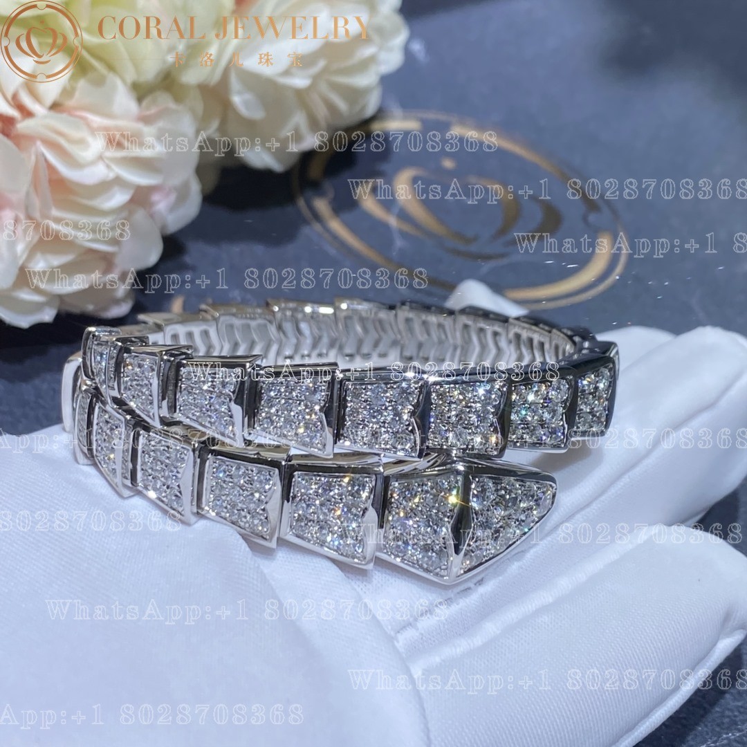 Bulgari Serpenti Viper one-coil bracelet in 18 kt white gold, set with full pavé diamonds Ref.: 345215