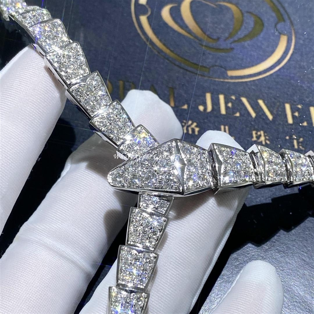 Bulgari Serpenti necklace in 18 kt white gold, set with full pavé diamonds Ref.: 348165