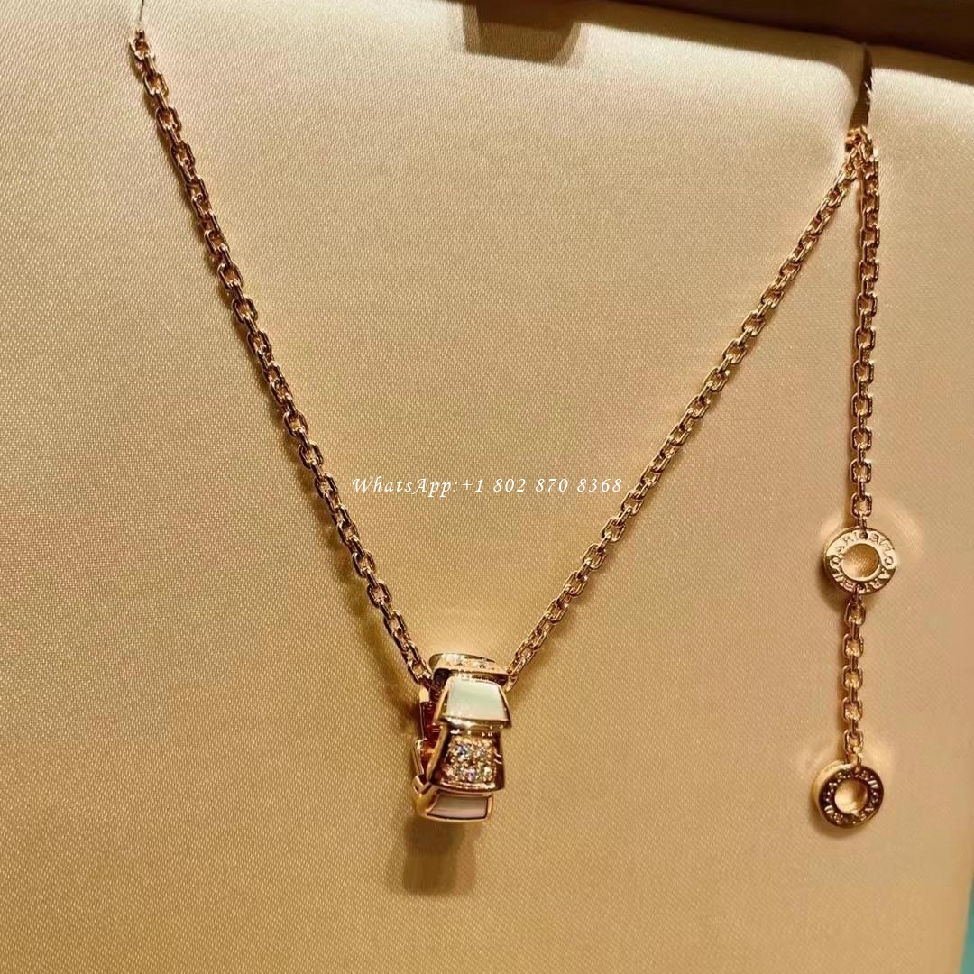 Bulgari Serpenti Viper 18 kt rose gold necklace set with mother-of-pearl elements and pavé diamonds on the pendant Ref. 357095