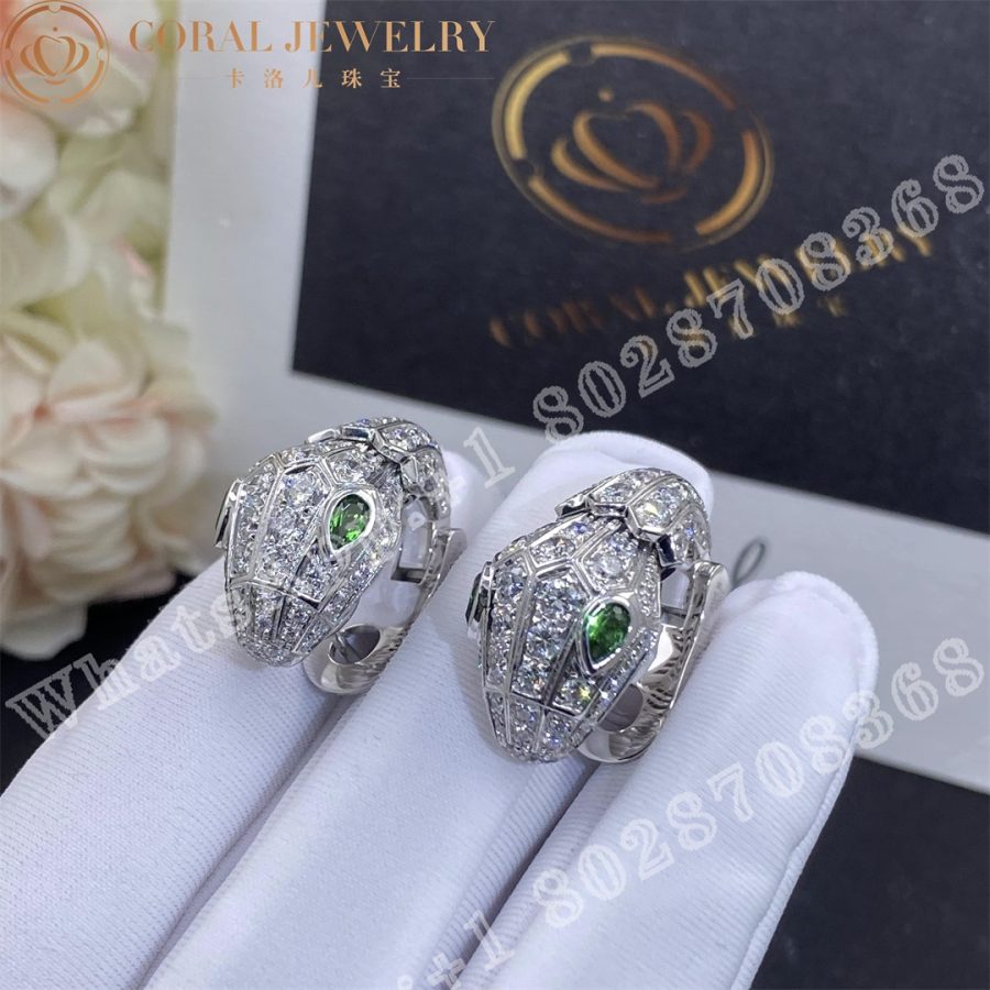 Bulgari Serpenti white gold earrings set with pavé diamonds and two emerald eyes REF . 354702 - Image 3