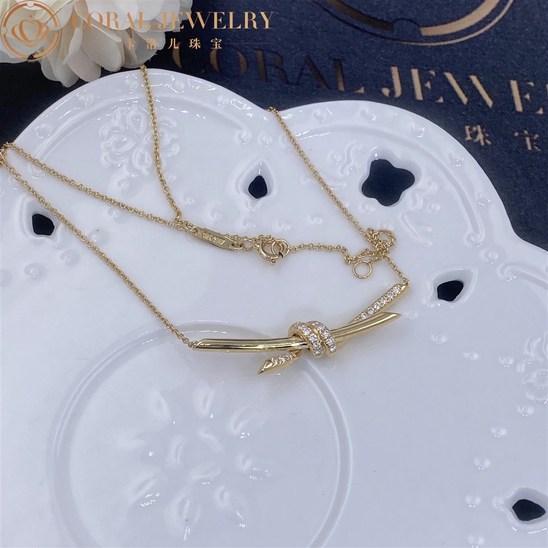 Tiffany Knot Pendant in Yellow Gold with Diamonds