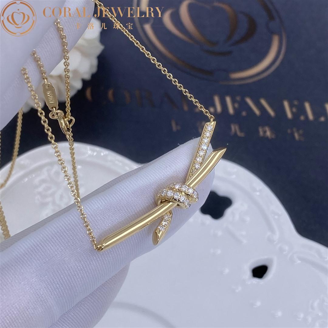 Tiffany Knot Pendant in Yellow Gold with Diamonds