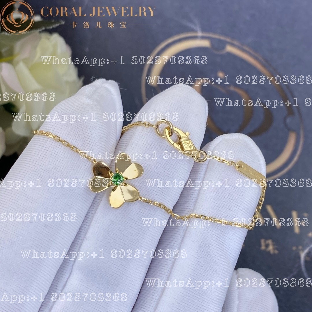 Van Cleef & Arpels Frivole bracelet, mini model Yellow gold, Emerald VCARP7SC00