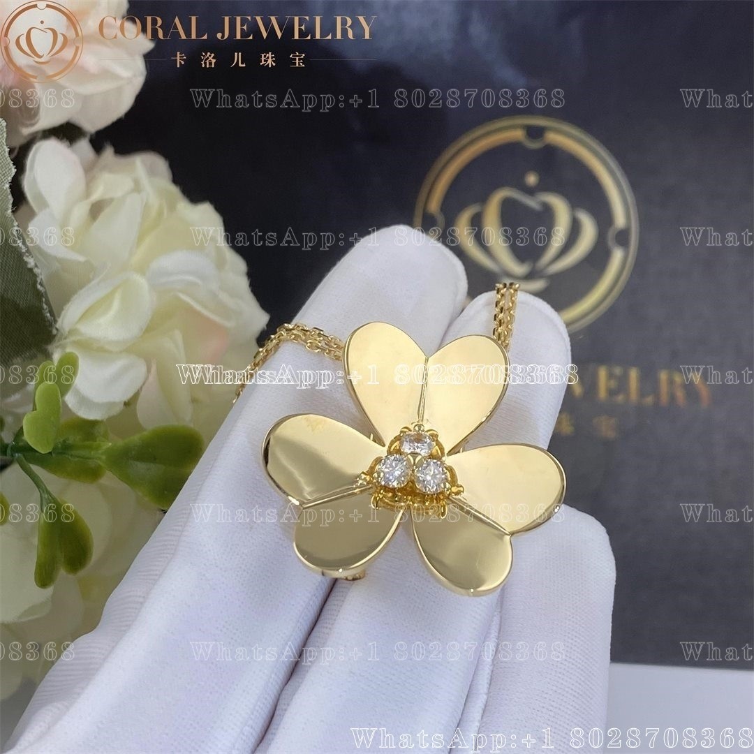 Van Cleef & Arpels Frivole clip pendant, very large model Yellow gold, Diamond VCARP2DW00